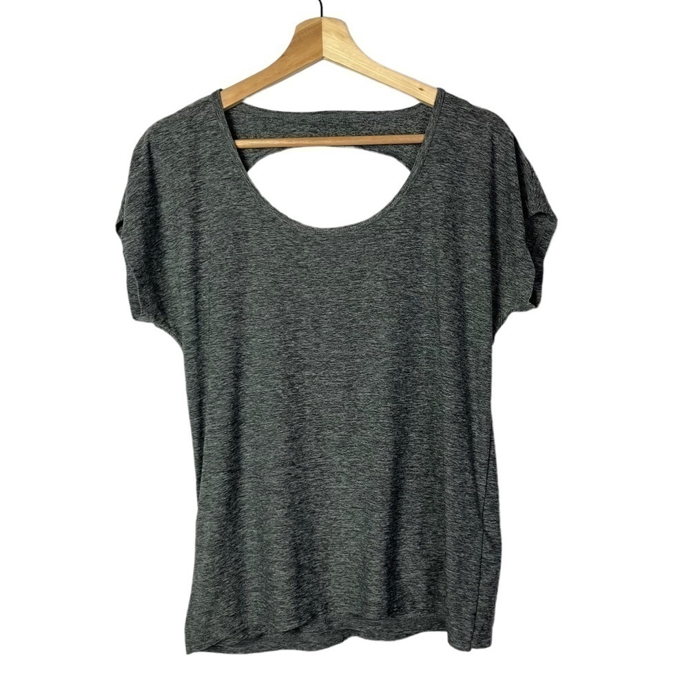Marika Light Gray Soft Short Sleeve‎ Athletic Top M